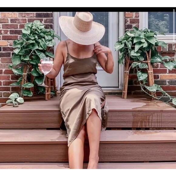 leRumi Green Brown Side Slit Shift Kinsey Back Tie Slip Dress size Medium - Picture 1 of 16